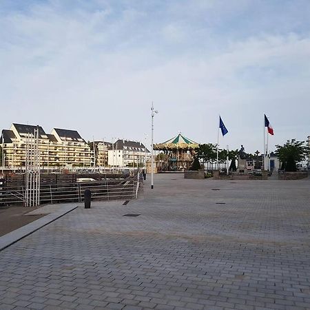 T2 Plein Centre Du Pouliguen, Port Et Plage A Pied Le Pouliguen Eksteriør billede